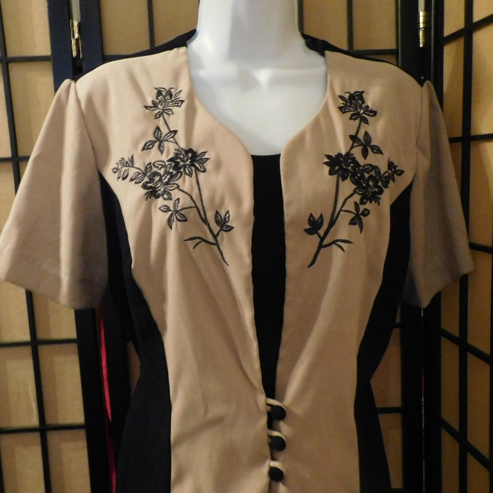 SHERI MARTIN BLACK AND BEIGE DRESS